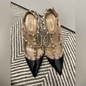 Valentino Rockstud